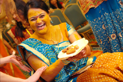Wedding Story Nilu & Jay Patel - Haldi