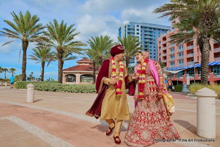Marvelous outdoor Indian couple's first look.