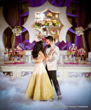 Heartwarming Indian bride and groom's first Dance