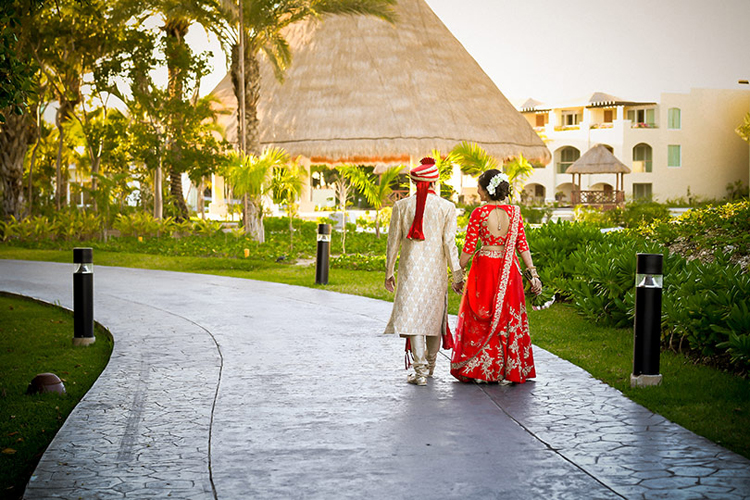 Indian Couple Outdoor Photo Shoot