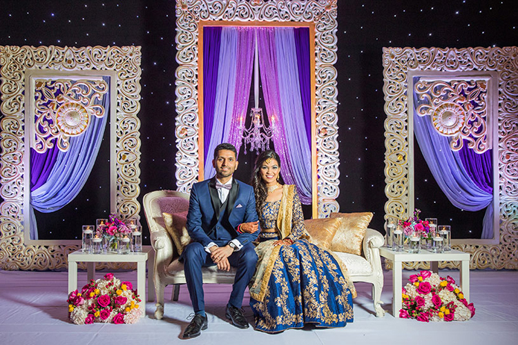 Enchanting Indian Couple Potrait Enchanting Indian Couple Potrait