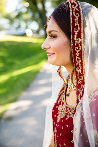 Indian Bride Wearing Mang Tika