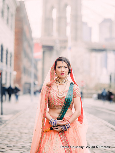 Indian Bride Wearing Indian Wedding Chuda