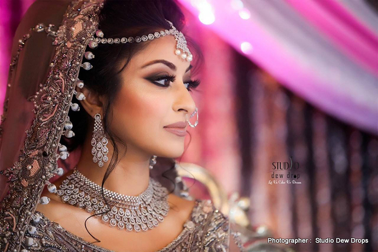Beautiful Indian Bride Capture by Studio dew drops