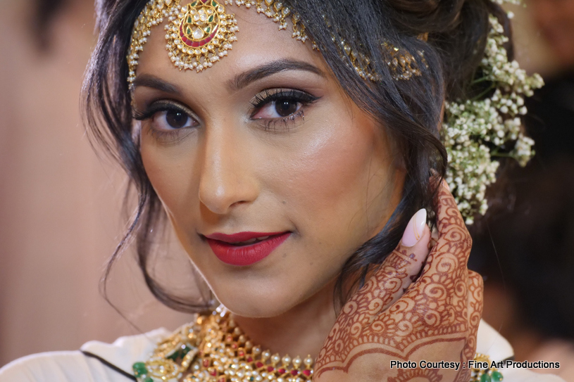 gorgeous mehndi of Indian Bride