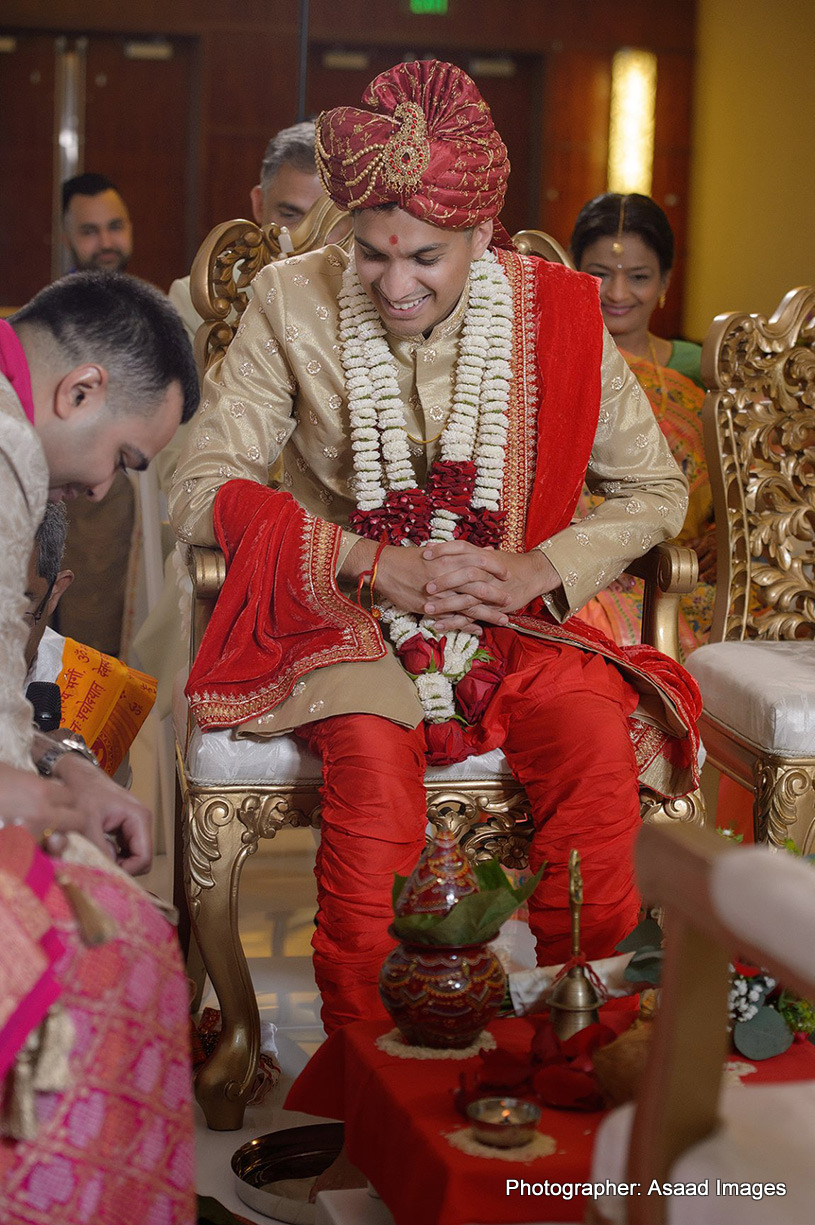 Indian groom at the mandap