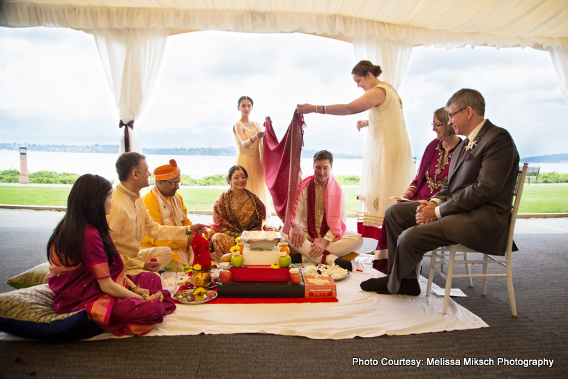 Keep a Curtain beween Bride and Groom- wedding ritual