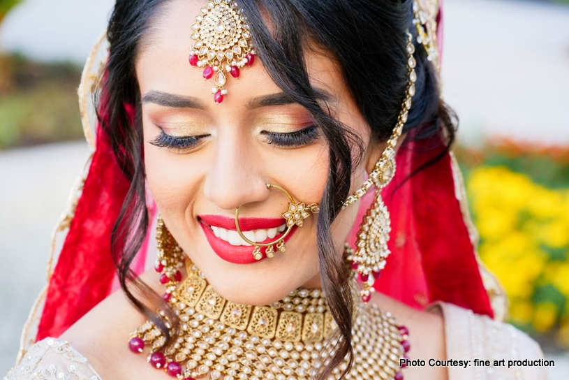 Detailed Look of Indian Bride of HMU