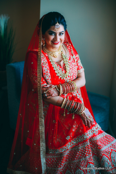 Gorgeous Indian Bride Outfit