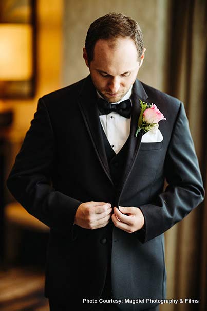 Amazing capture of Groom