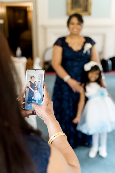 Family Photoshoot by Tinker Yan 