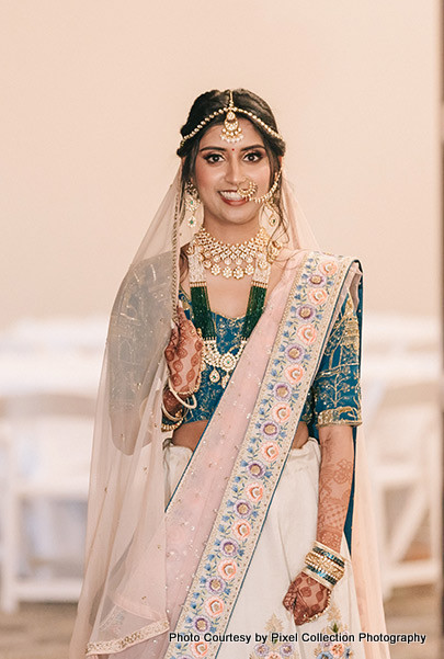 Gorgeous bride capture