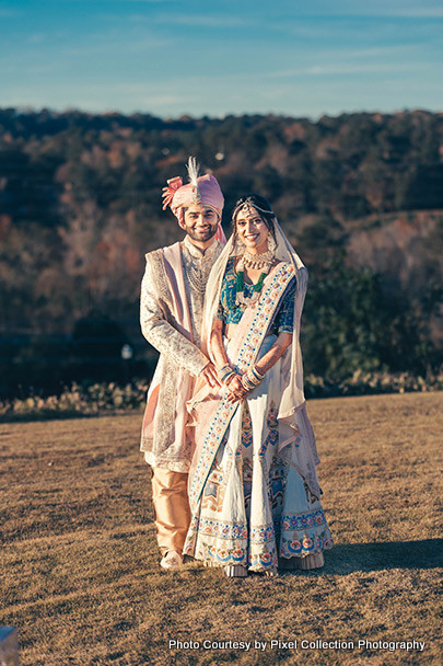 Indian wedding couple looks like Maharaja and Maharani