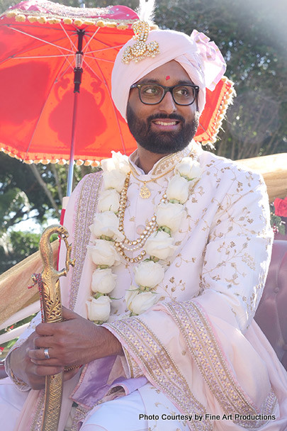 Indian Wedding HORSE AND CARRIAGE service provided by Misty Blue Acres 