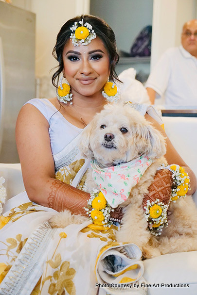 Gorgeous Indian bride posed with her pet