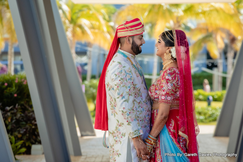 Indian wedding couple look like Maharani and Maharaja