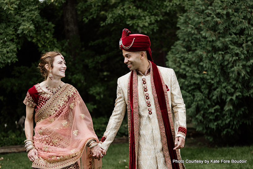 Indian bride and groom looks like maharaja and maharani