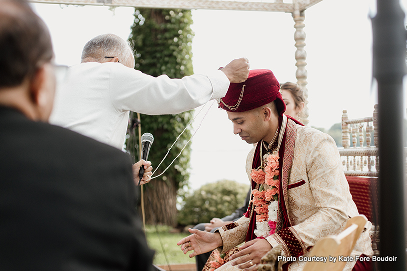 indian grood at wedding rituals