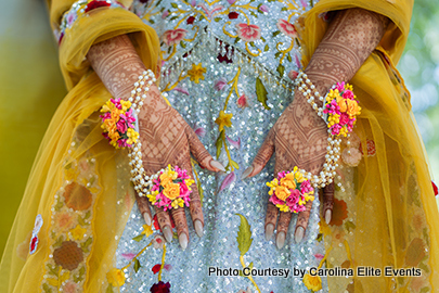 Indian bride Mehndi by Henna by NeenaJain