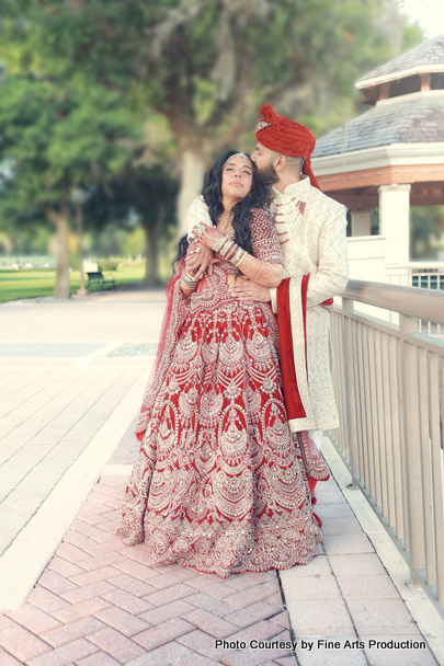 Indian bride and groom looks like raja rani