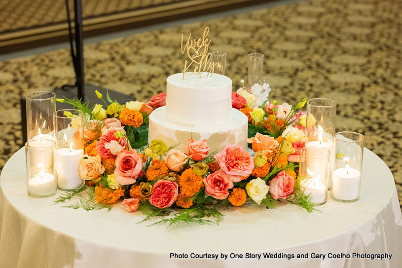 Delicious wedding cake 