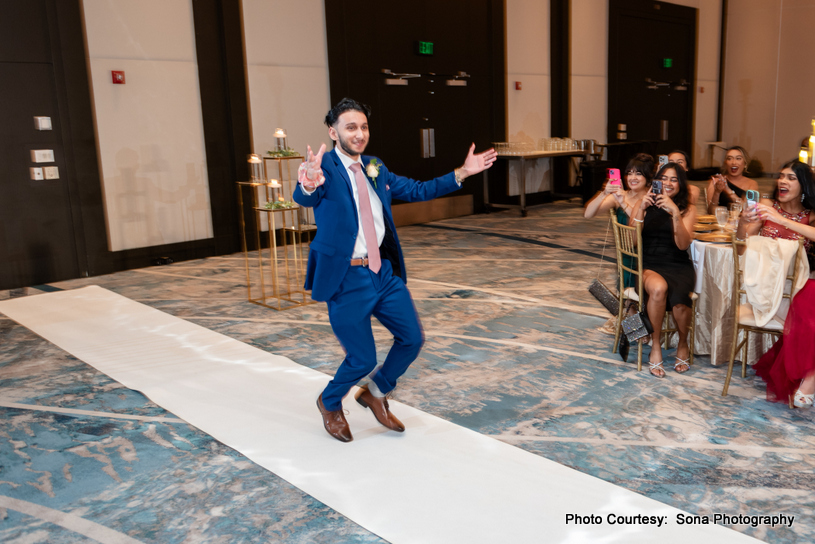 groomsmen daning groomsmen daning